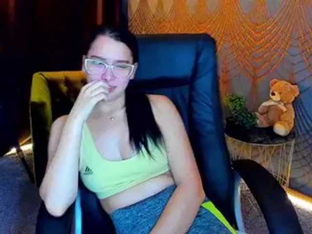 Livia-Shy