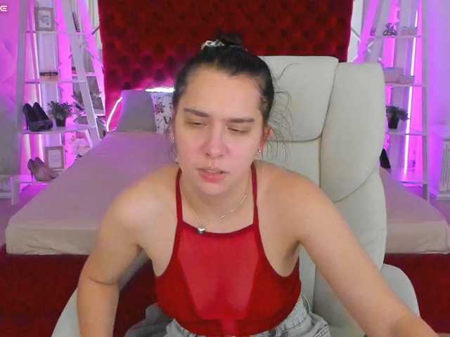 Livia-Shy live cam on BongaCams