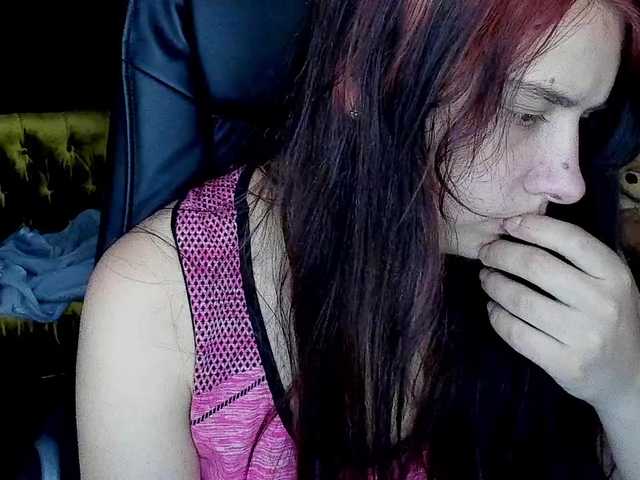 Livia-Shy live cam on BongaCams