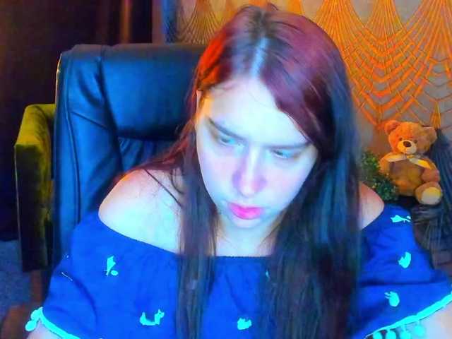 Livia-Shy live cam on BongaCams