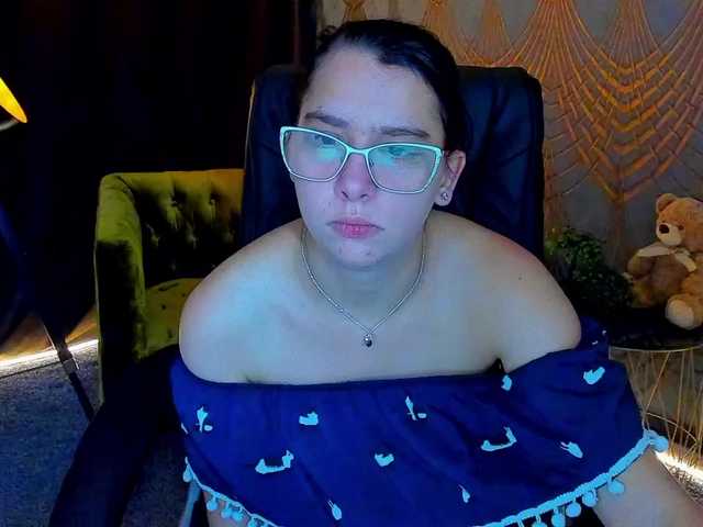 Livia-Shy