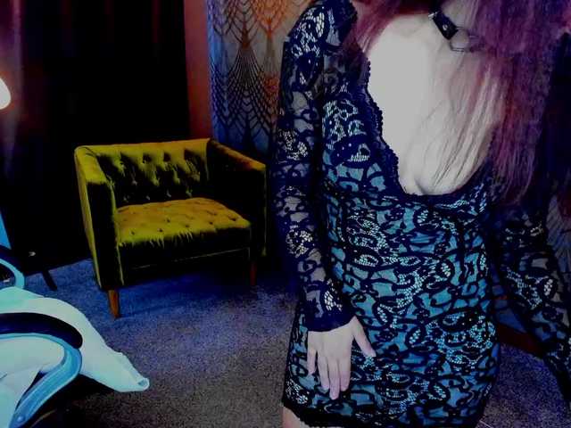 Livia-Shy live cam on BongaCams