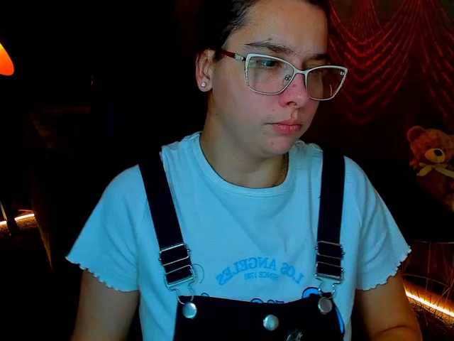 Livia-Shy