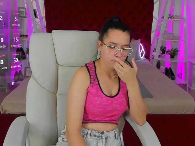 Livia-Shy live cam on BongaCams