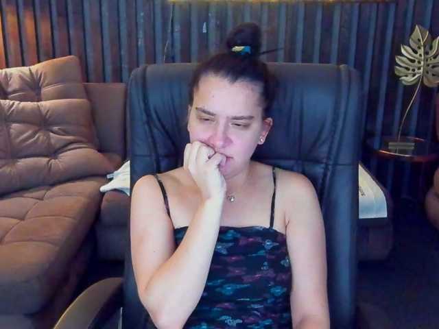 Livia-Shy live cam on BongaCams