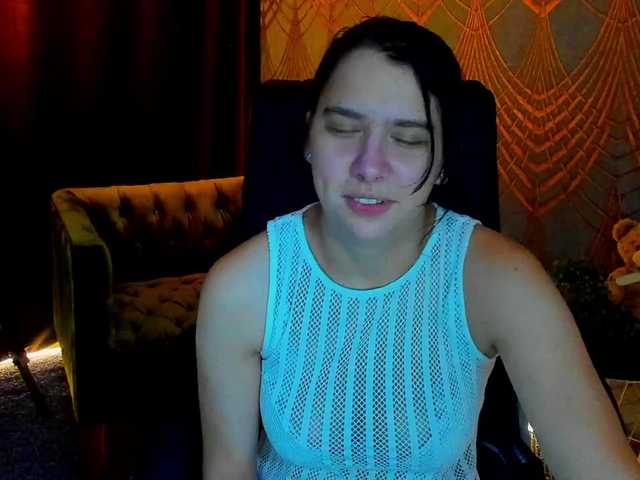 Livia-Shy live cam on BongaCams