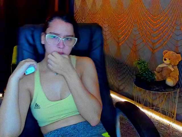 Livia-Shy