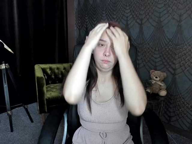 Livia-Shy