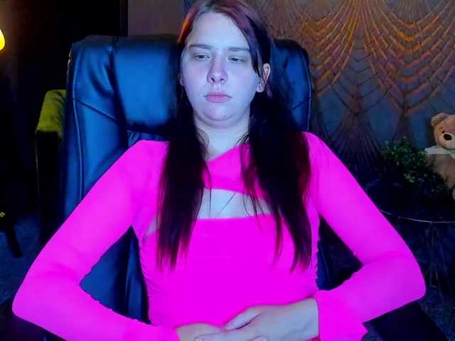 Livia-Shy live cam on BongaCams
