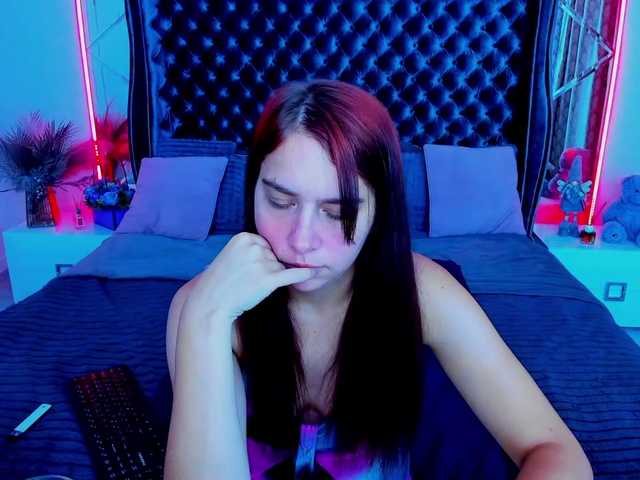 Livia-Shy live cam on BongaCams
