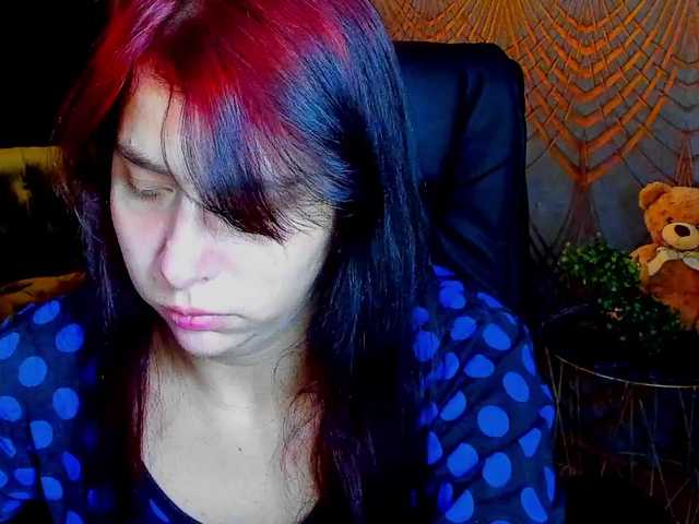 Livia-Shy live cam on BongaCams