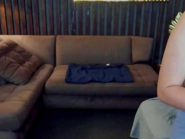 Livia-Shy live cam on BongaCams