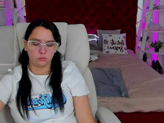 Livia-Shy live cam on BongaCams
