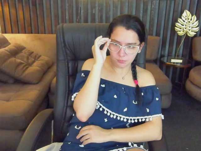 Livia-Shy live cam on BongaCams