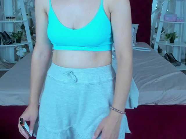 Livia-Shy