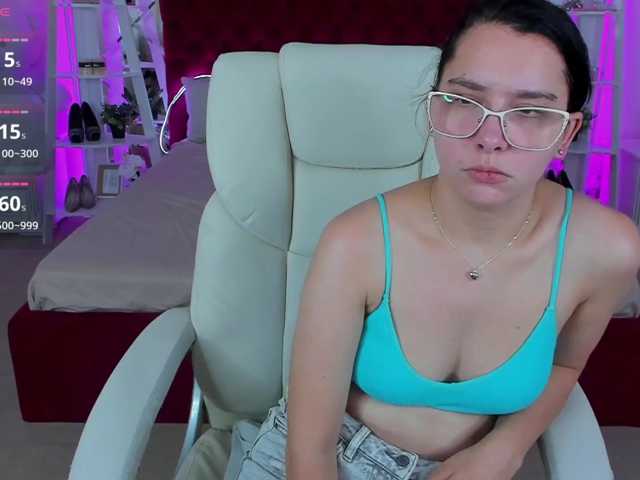 Livia-Shy