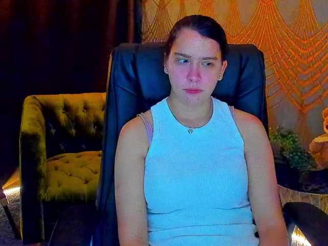 Livia-Shy
