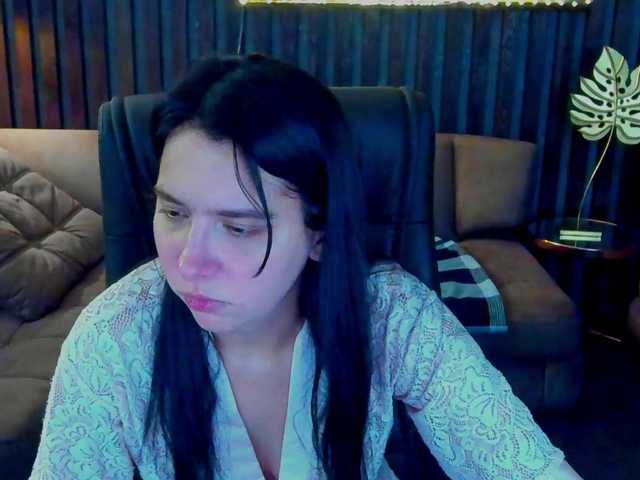 Livia-Shy live cam on BongaCams