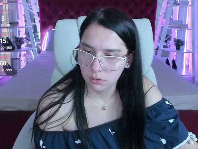Livia-Shy live cam on BongaCams