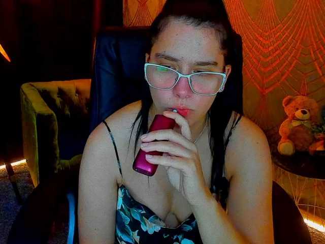 Livia-Shy webcam