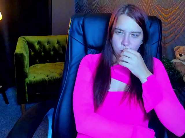 Livia-Shy live cam on BongaCams