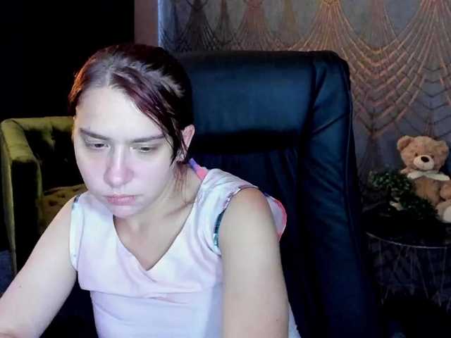 Livia-Shy