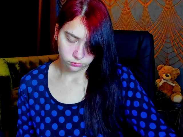 Livia-Shy live cam on BongaCams