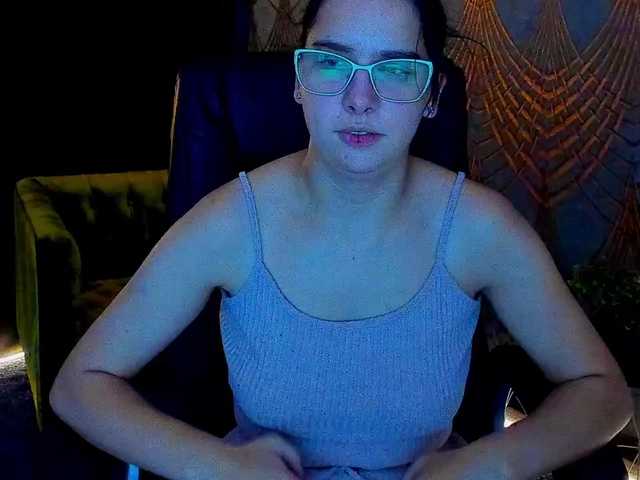 Livia-Shy