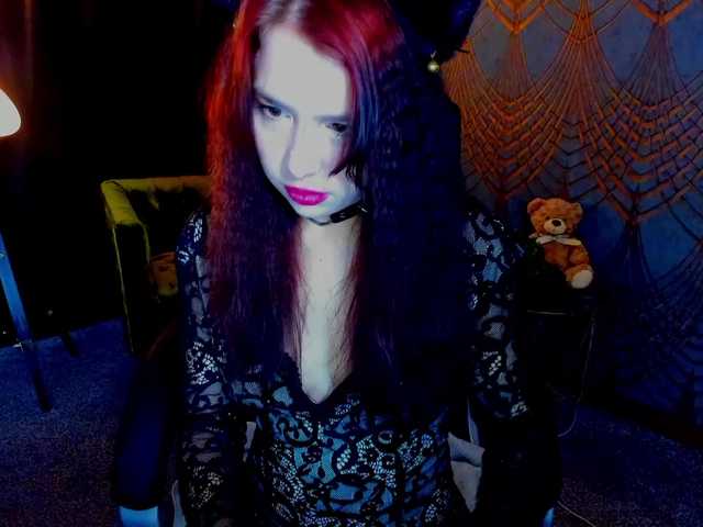 Livia-Shy live cam on BongaCams