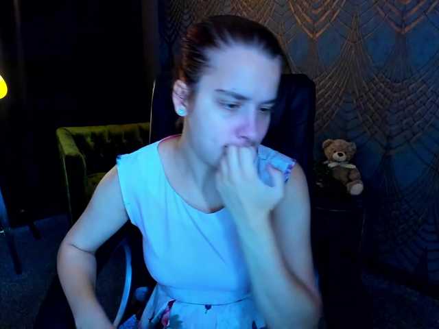 Livia-Shy live webcam show