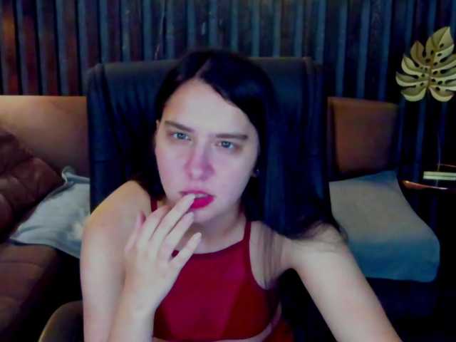 Livia-Shy live cam on BongaCams