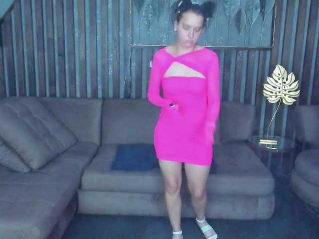 Livia-Shy live cam on BongaCams