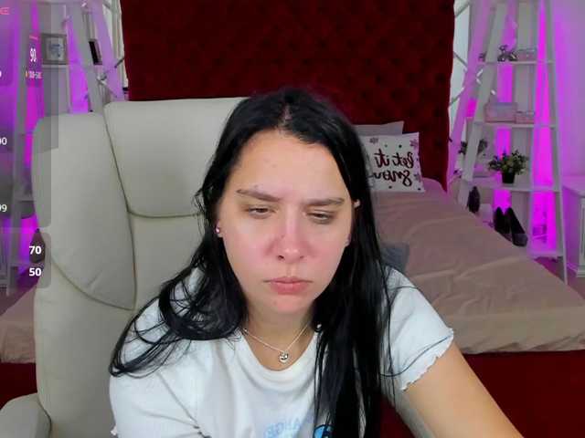 Livia-Shy live cam on BongaCams