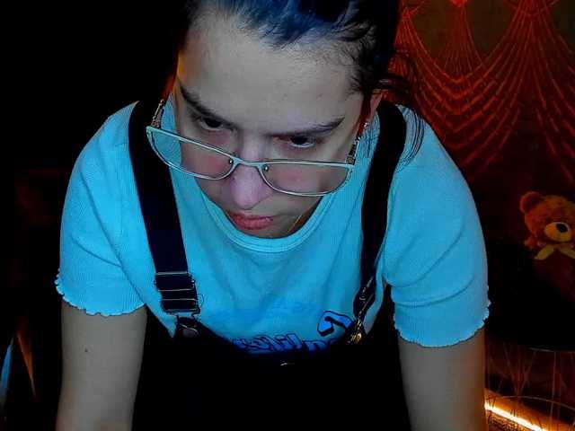 Livia-Shy