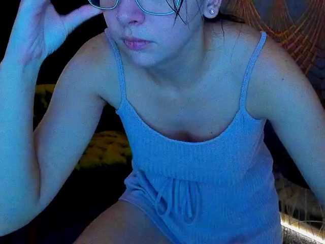 Livia-Shy