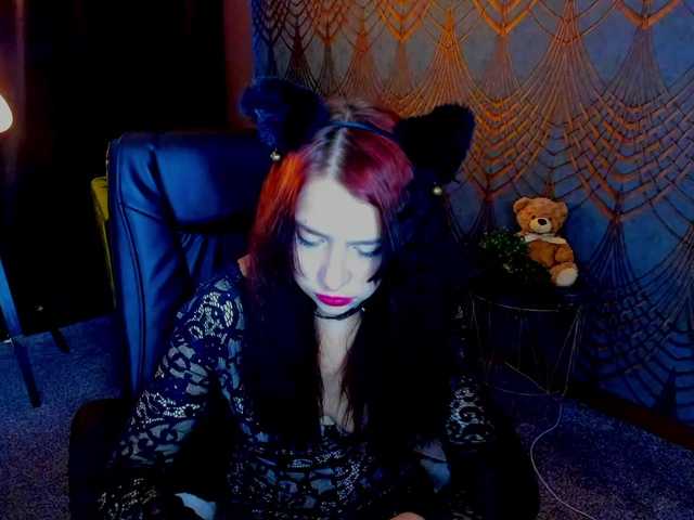 Livia-Shy live cam on BongaCams