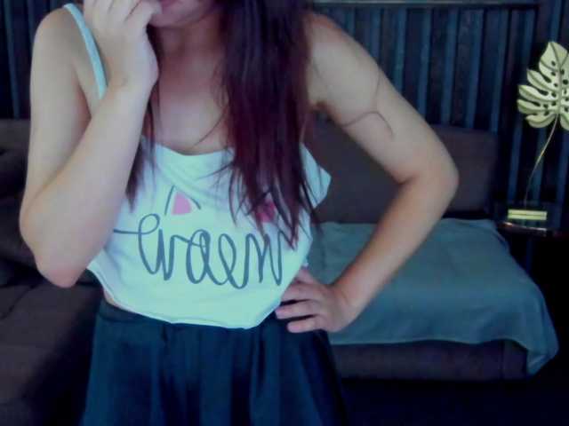 Livia-Shy live webcam show