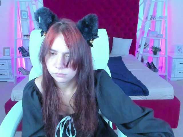 Livia-Shy live cam on BongaCams