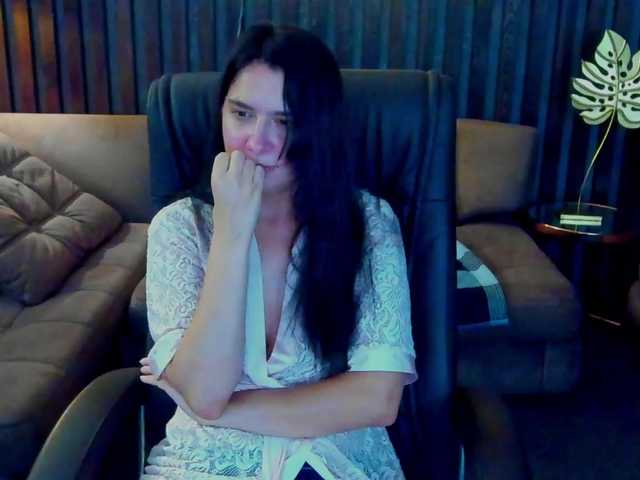 Livia-Shy live cam on BongaCams