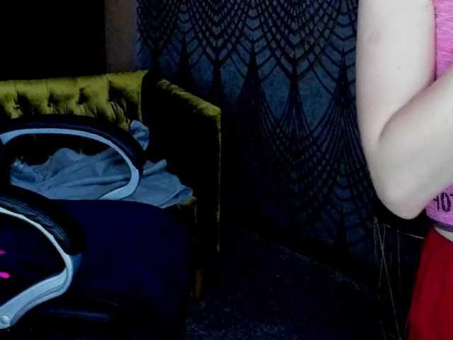 Livia-Shy