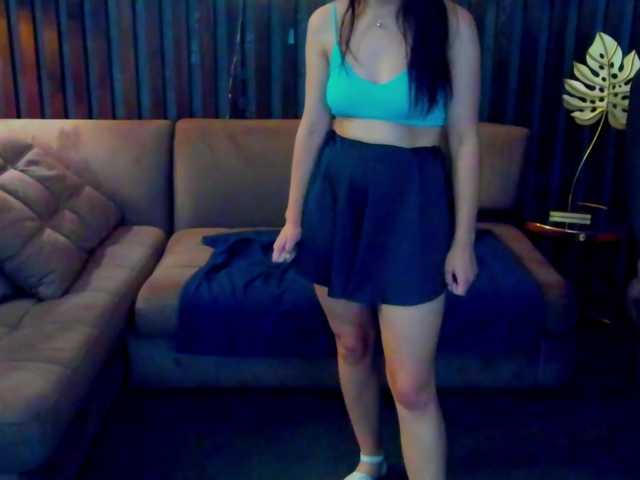 Livia-Shy live cam on BongaCams