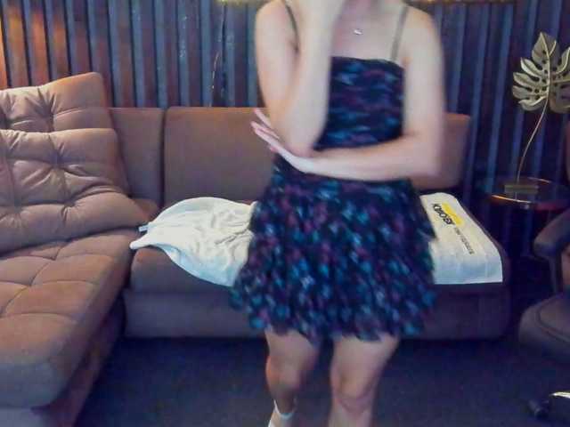 Livia-Shy live cam on BongaCams