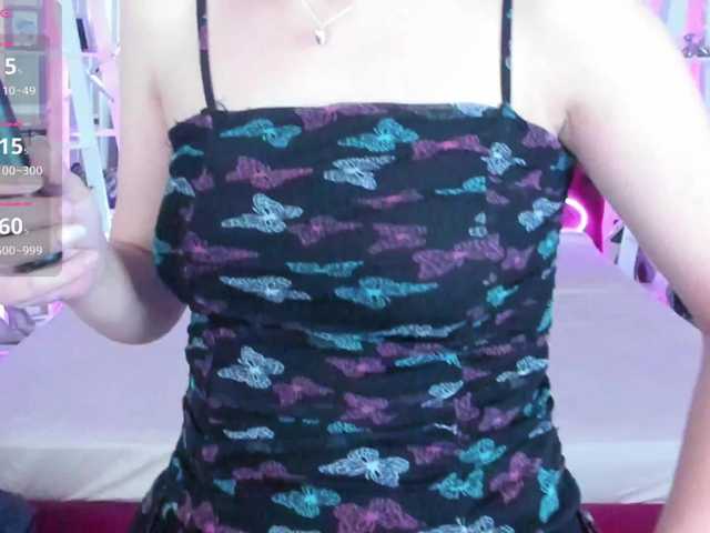 Livia-Shy live cam on BongaCams
