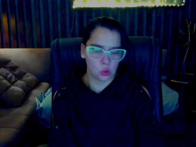 Livia-Shy