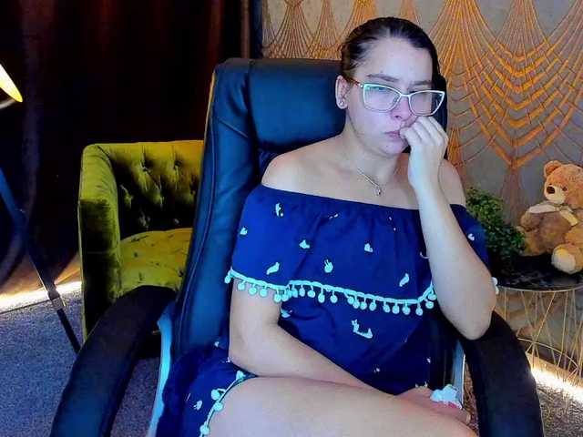 Livia-Shy