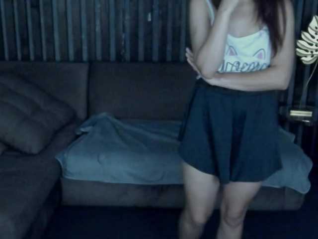 Livia-Shy live cam on BongaCams