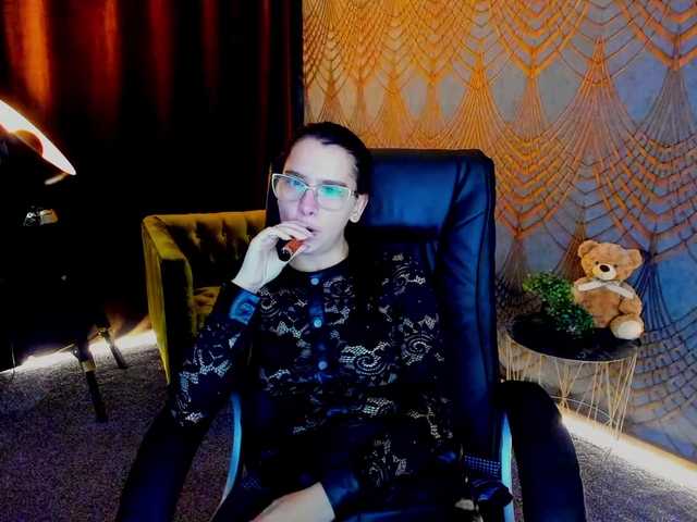 Livia-Shy