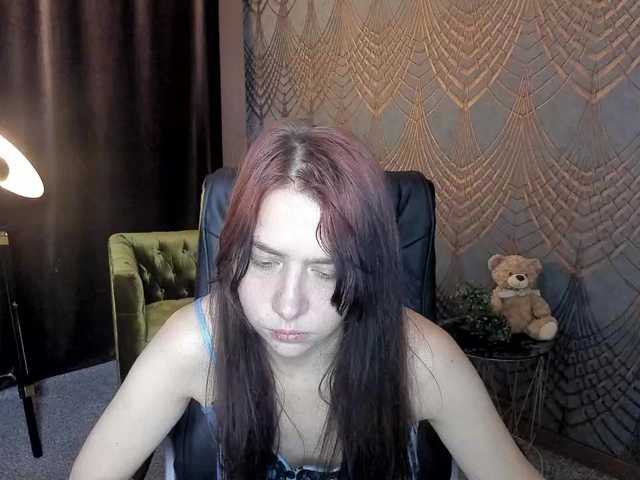 Livia-Shy live cam on BongaCams