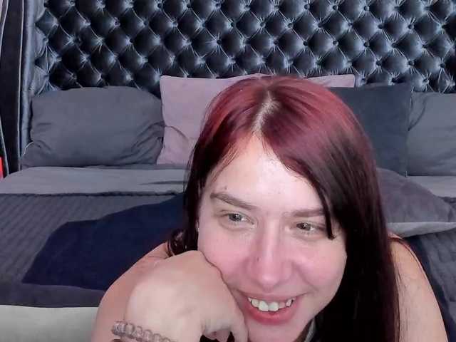 Livia-Shy live cam on BongaCams