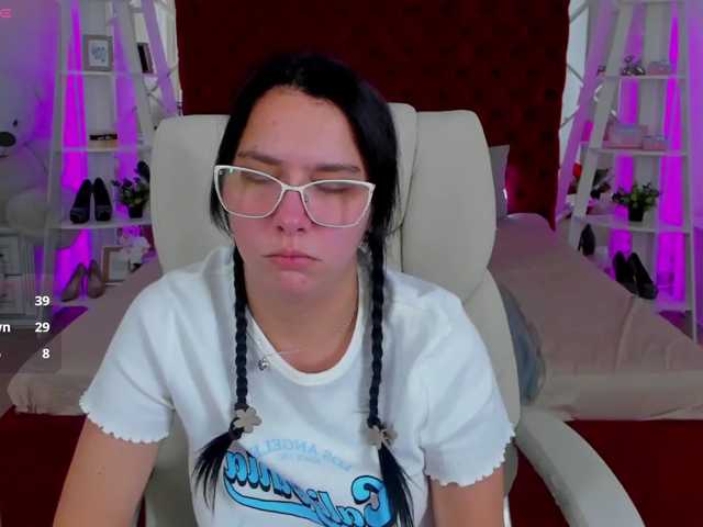 Livia-Shy